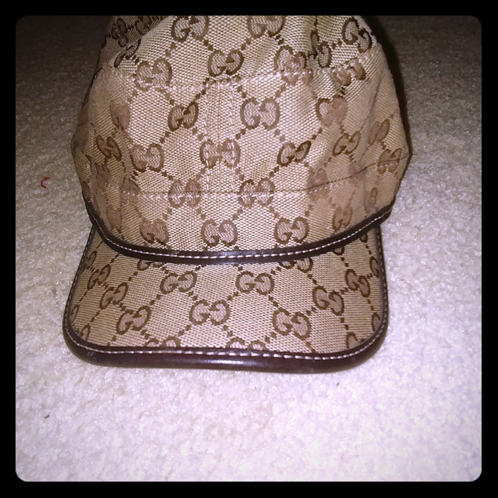 Women's hat